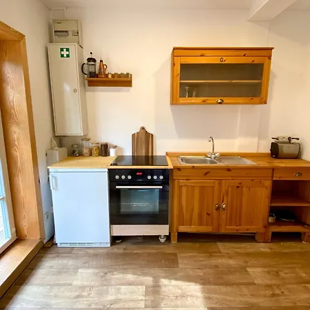 Tiny House Zur Alten Sparkasse بيت للعطل